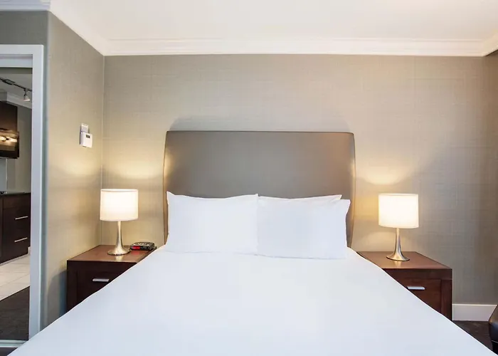 Sandman Hotel Vancouver Airport